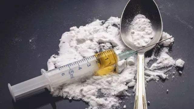 吸海洛因多少次會上癮？